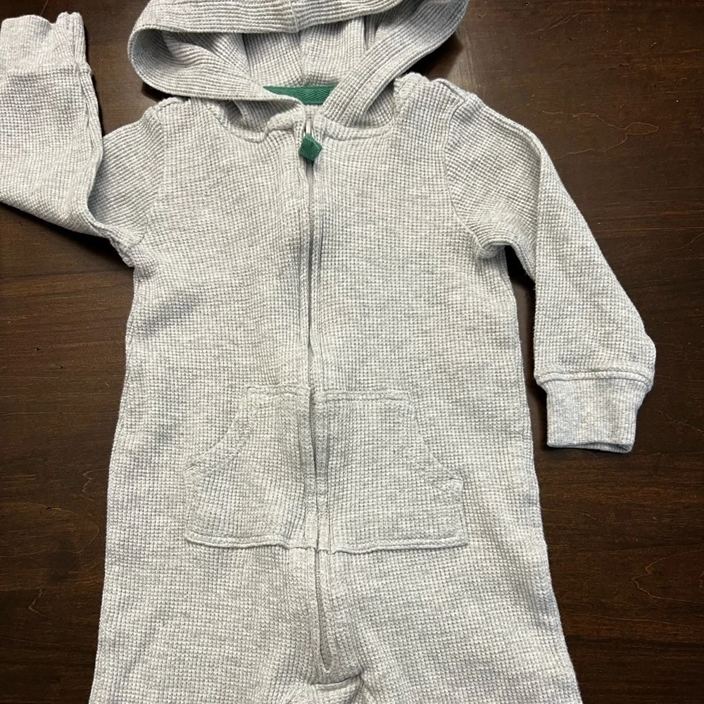 Carter’s 9M zip up one piece long sleeve dinosaur jumpsuit infant baby toddler